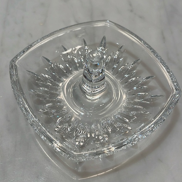 Vera Wang crystal ring holder Wedgwood - Picture 3 of 7